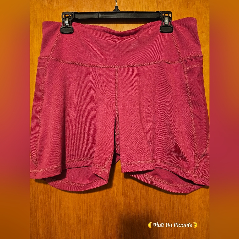 Old Navy High Waisted PowerPress Compression Bike Shorts -XL Fuschia
